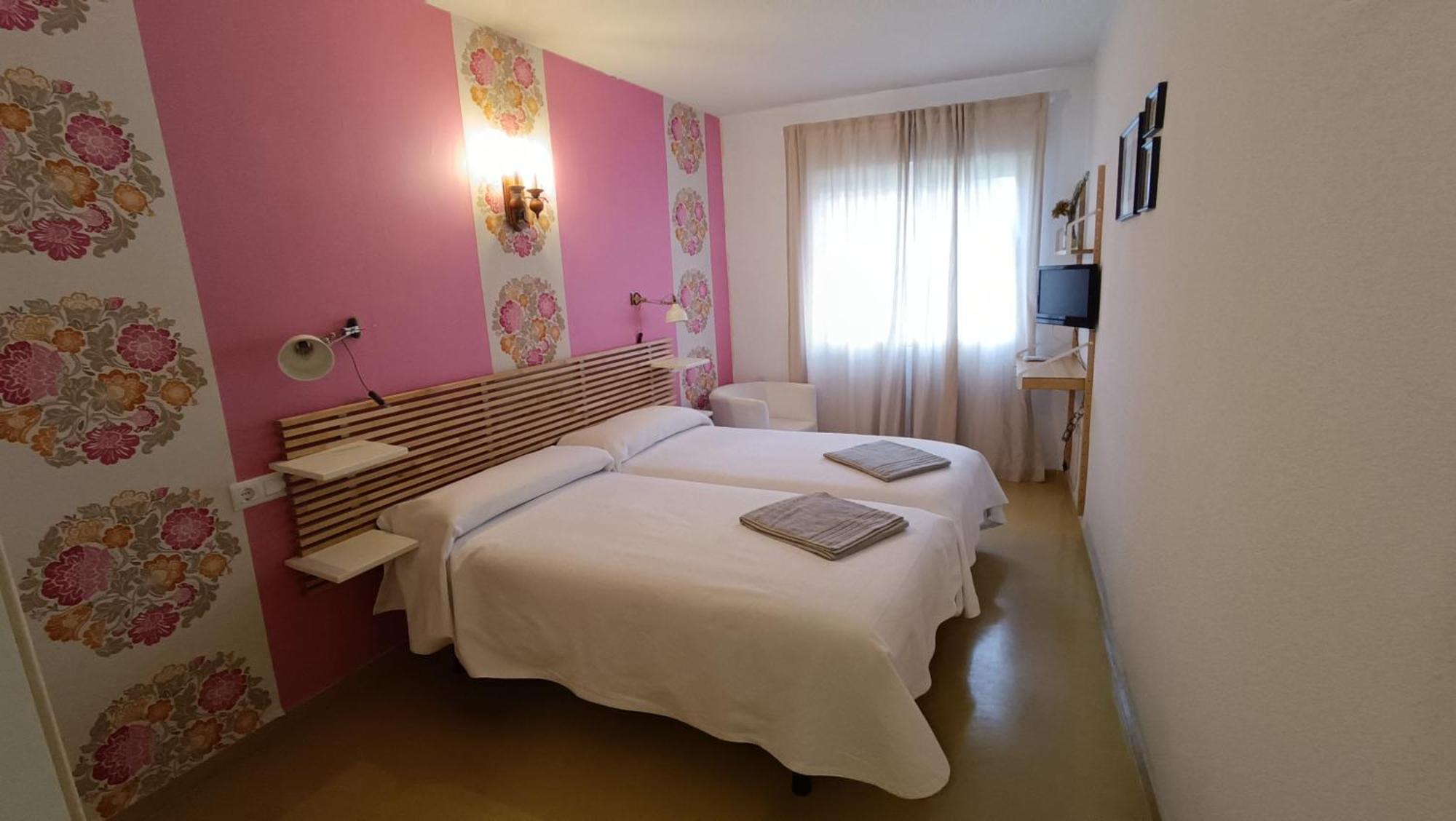 Hotel Rural Martin Banos De Montemayor Exteriör bild
